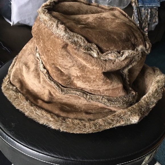 Bucket Hat Rabbit Fur and Leather Combo main image 2